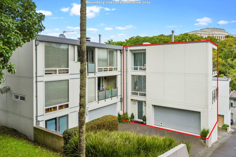 2/21 Birdwood Crescent, Parnell, Auckland - Carousel 1