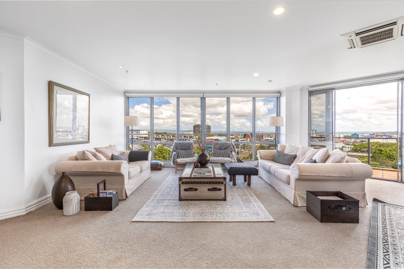 502/135 Grafton Road, Grafton, Auckland - Carousel 1