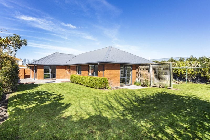 5 Anglem Way, Northwood, Christchurch - Carousel 2