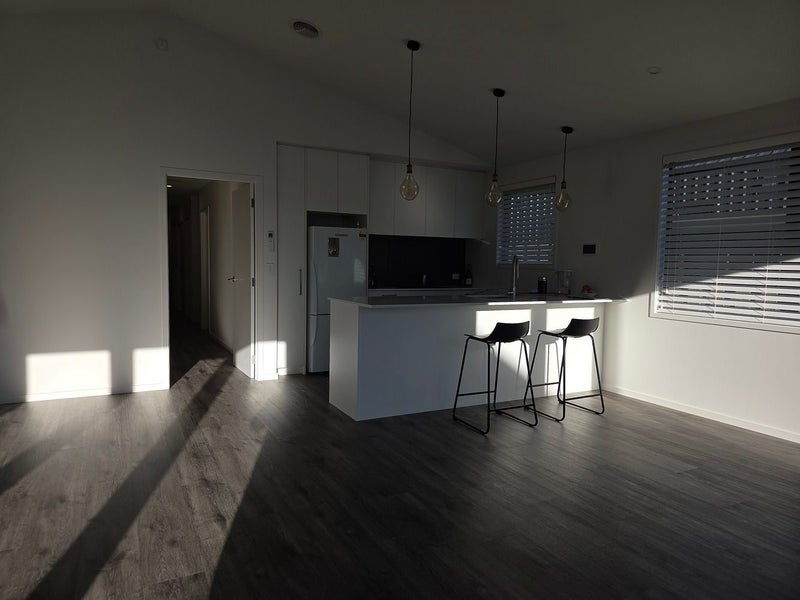 9 Cairnmuir Street, Wanaka, Wānaka - Carousel 2