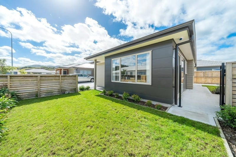 2 Ron Fawcett Way, Wainuiomata, Lower Hutt - Carousel 16