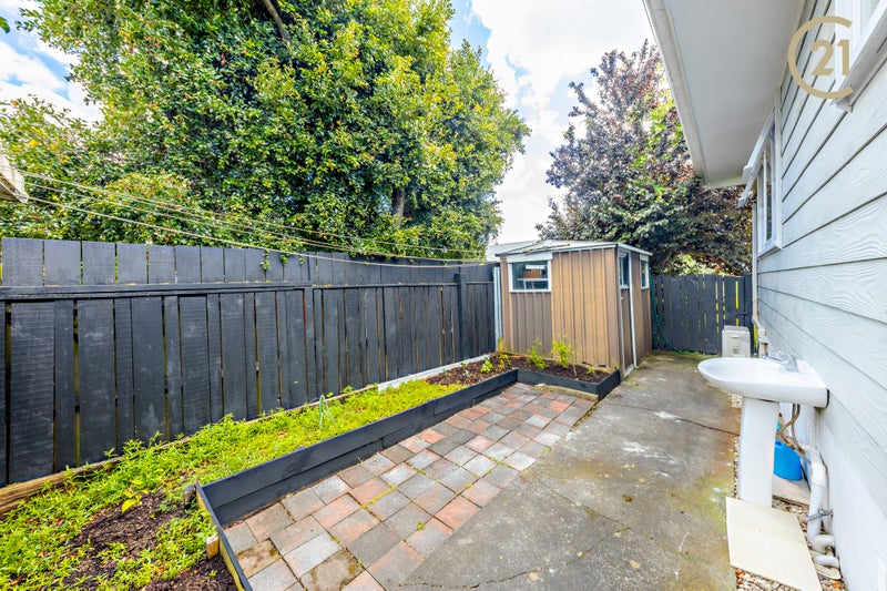2/4 Imatra Place, Sunnyhills, Auckland - Carousel 11