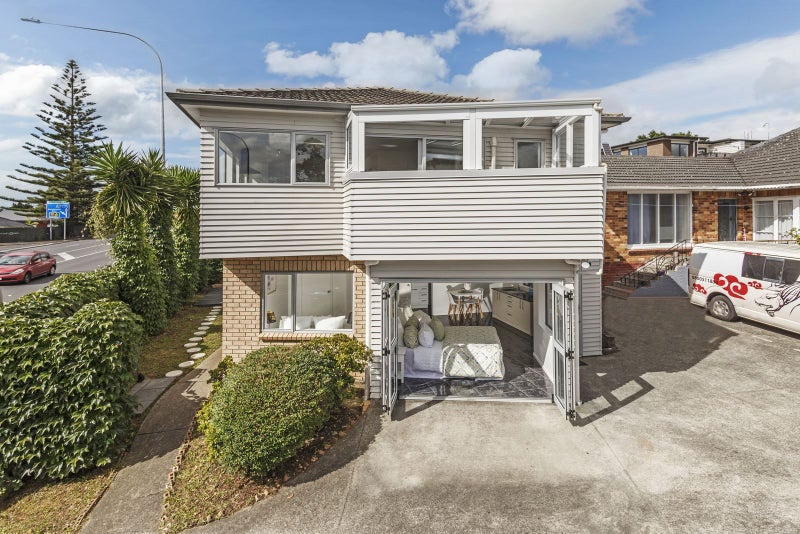 1/1553 Great North Road, Waterview, Auckland - Carousel 1