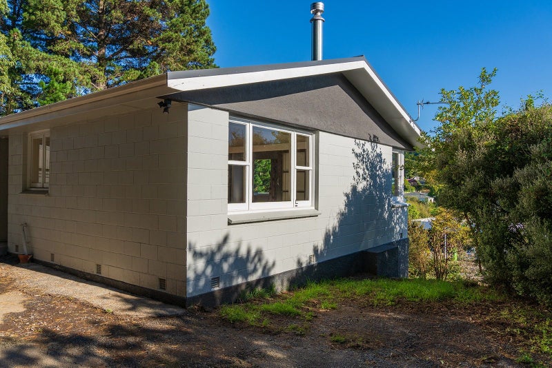 137 Kaikorai Valley Road, Glenross, Dunedin - Carousel 17