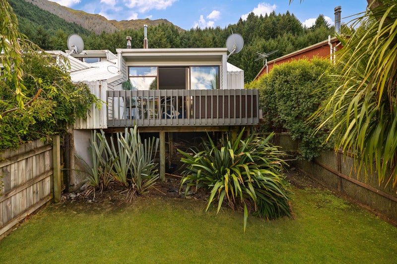 30B Dart Place, Fernhill, Queenstown - Carousel 2