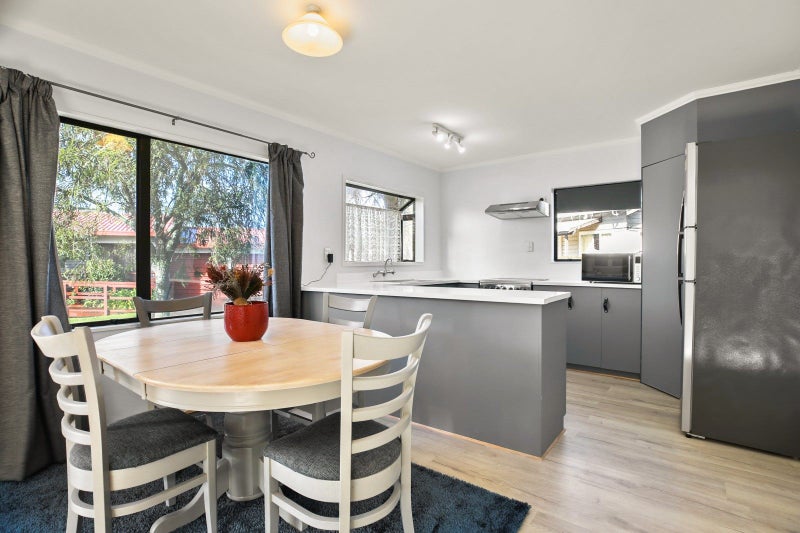 9/55 Tuhikaramea Road, Dinsdale, Hamilton - Carousel 1