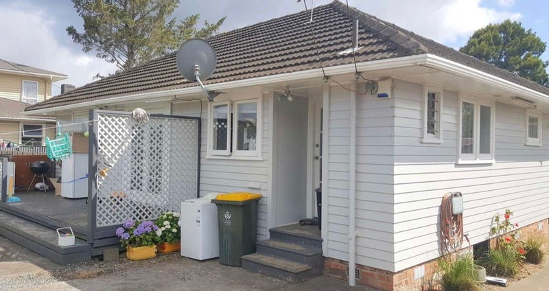 113 Tidal Road, Mangere, Auckland - Carousel 6