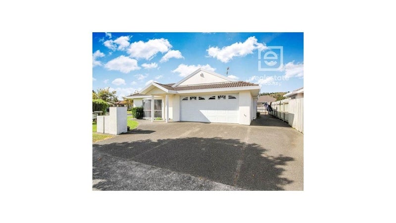 110 Moyrus Crescent, East Tamaki Heights, Auckland - Carousel 1