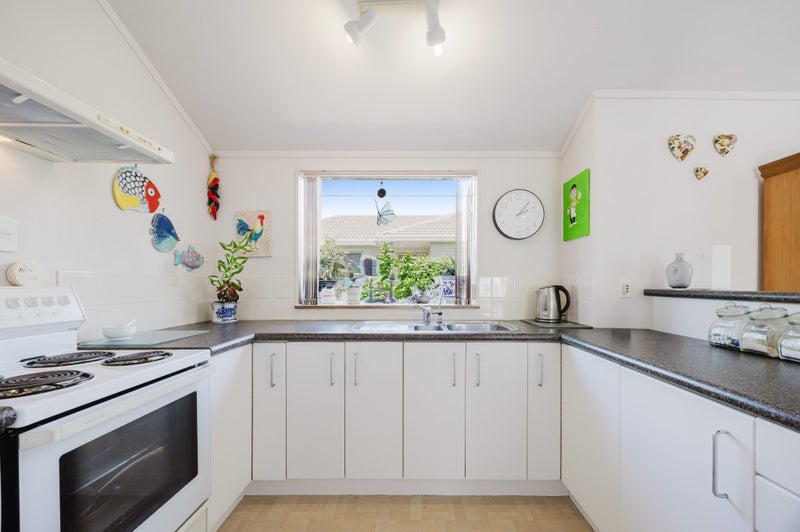 110B Forrest Hill Road, Forrest Hill, Auckland - Carousel 2
