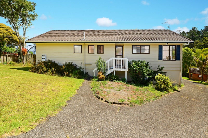 10 Glendawn Place, Bayview, Auckland - Carousel 2
