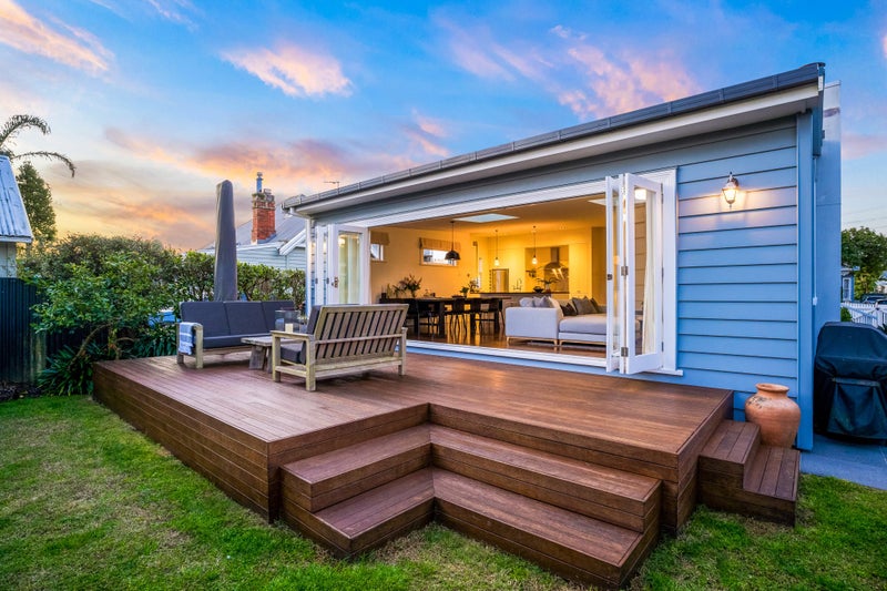 84 Burnley Terrace, Sandringham, Auckland - Carousel 2