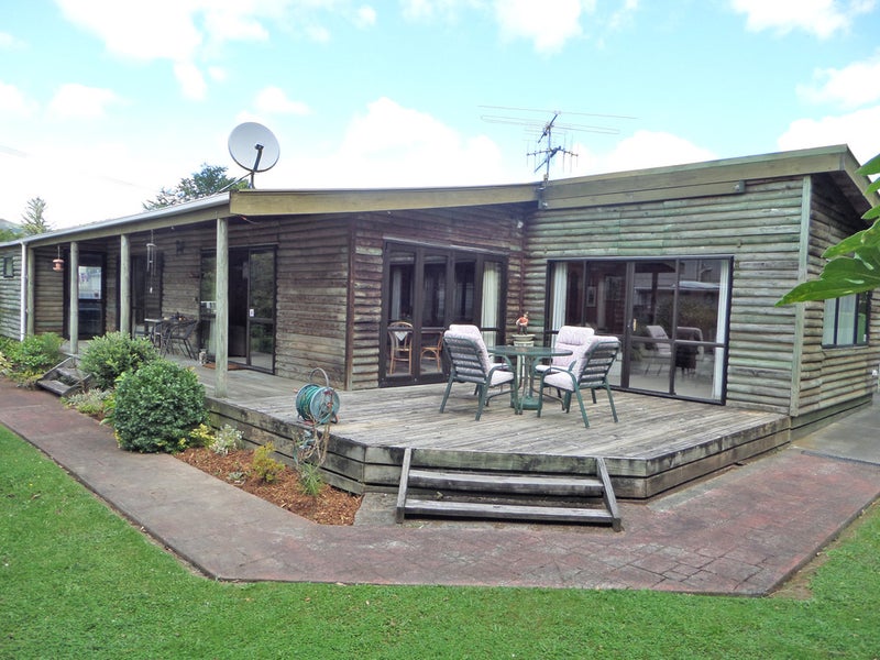 18 Norfolk Street, Belmont, Lower Hutt - Carousel 17