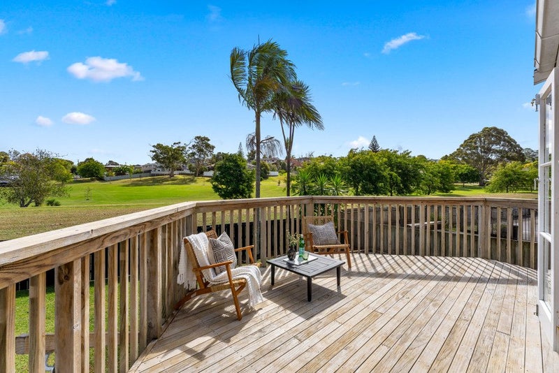 1/91 Selwyn Crescent, Forrest Hill, Auckland - Carousel 1