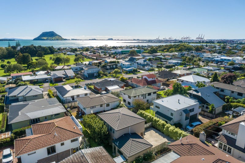 22A Seaview Road, Otumoetai, Tauranga - Carousel 1