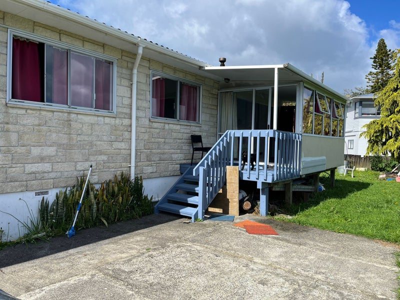 55B Stamford Park Road, Mount Roskill, Auckland - Carousel 2