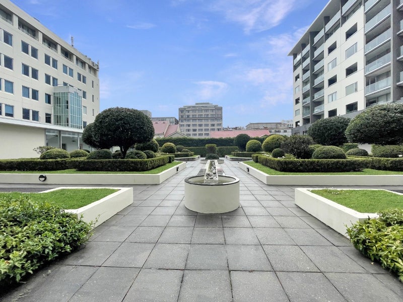 B05/10 Ebor Street, Te Aro, Wellington - Carousel 1