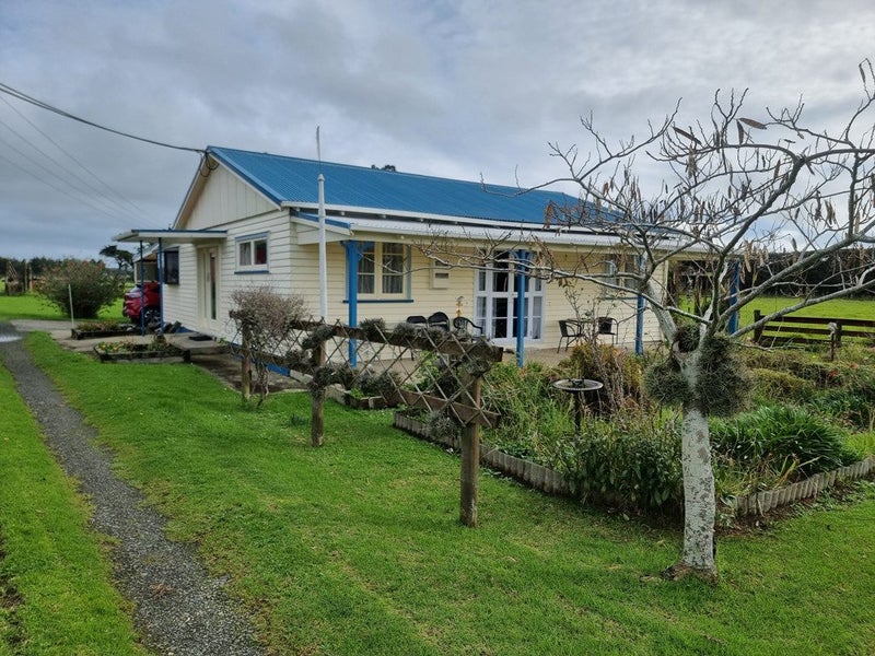 6453 State Highway 1, Kinleith, Atiamuri - Carousel 1