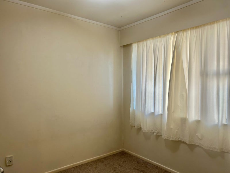 1/19 Megan Avenue, Pakuranga Heights, Auckland - Carousel 5