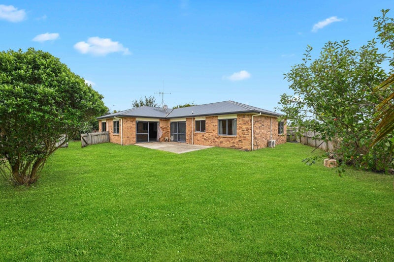 14 Corsair Place, Melville, Hamilton - Carousel 2