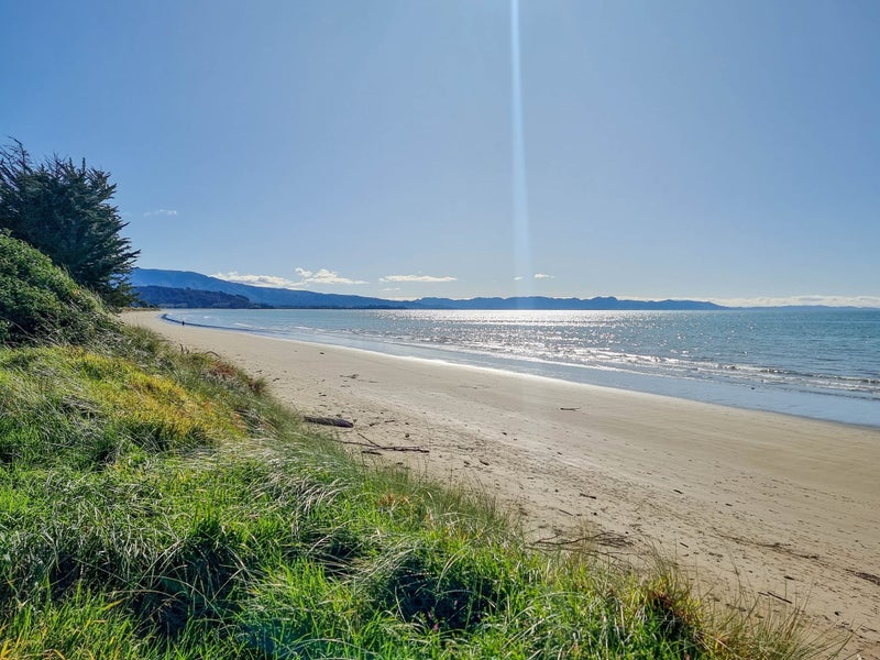 33 Selwyn Street, Pohara - Carousel 12