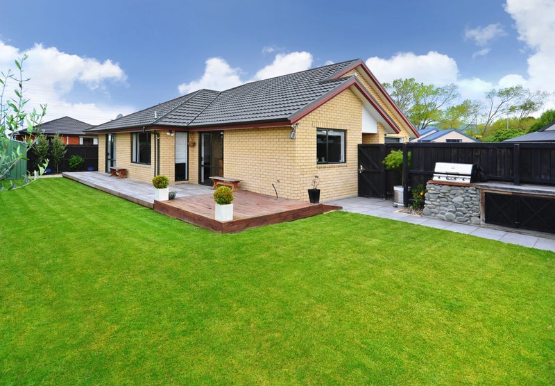 41 Bayswater Crescent, Bromley, Christchurch - Carousel 1