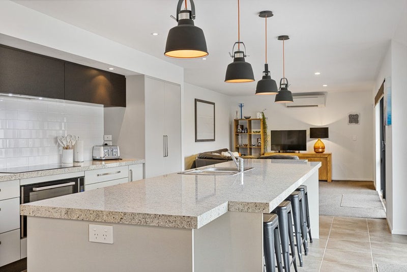 30 Hemingway Place, Spencerville, Christchurch - Carousel 2