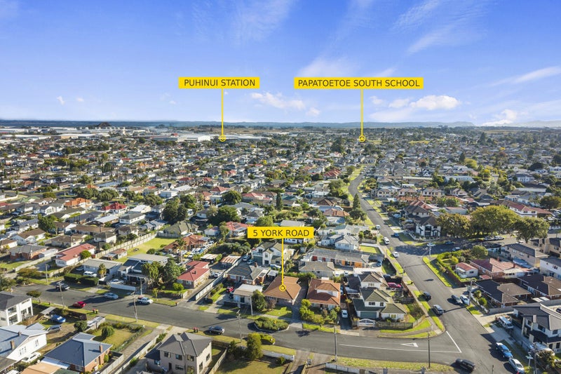 5 York Road, Papatoetoe, Auckland - Carousel 21