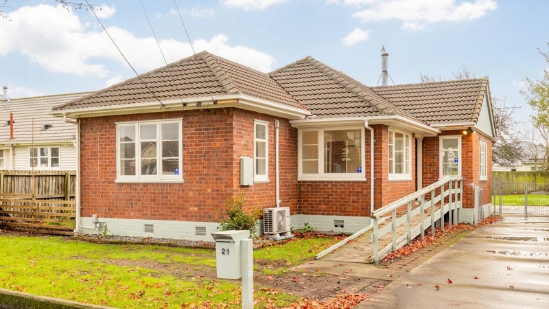 21 Dobson Street, Spreydon, Christchurch - Carousel 1