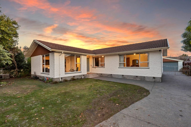 55 Glenmore Avenue, Casebrook, Christchurch - Carousel 1