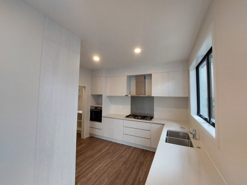 3D Datura Place, Sunnynook, Auckland - Carousel 2