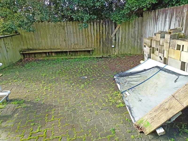 7 Halloran Place, Massey, Auckland - Carousel 18