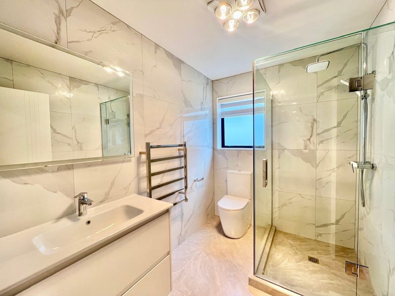 33B Arawa Street, New Lynn, Auckland - Carousel 12