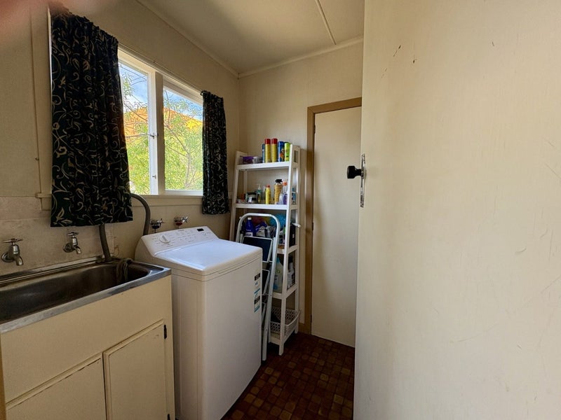 15 Tudor Street, Motueka - Carousel 12