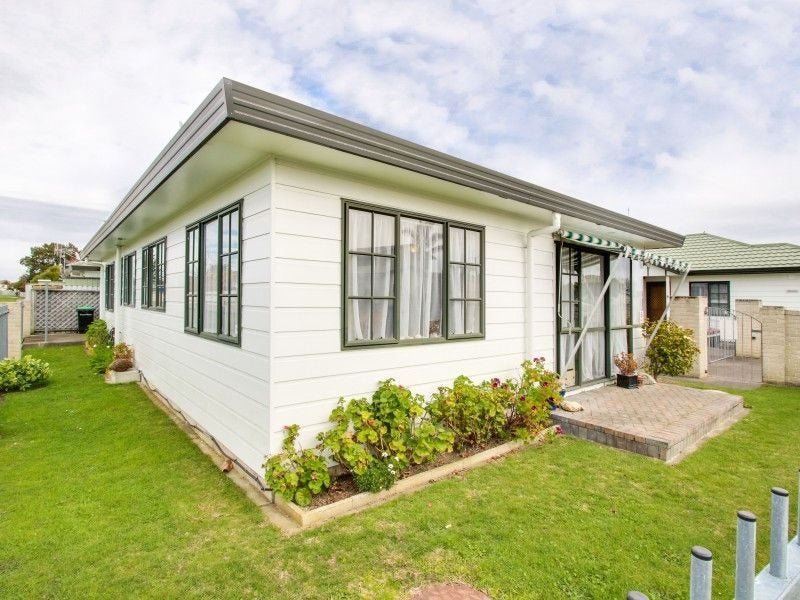 5/2A SPRIGGS CRES, GREENMEADOWS, NAPIER - Carousel 2