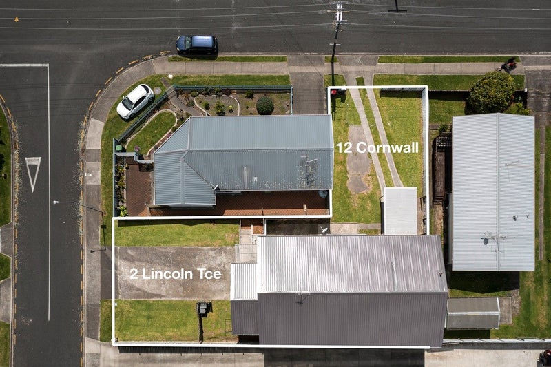 12 Cornwall Street, Gate Pa, Tauranga - Carousel 1