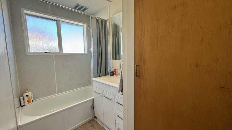 2/3 Korora Street, Bromley, Christchurch - Carousel 15