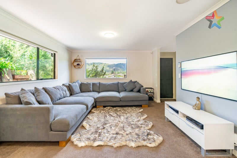 51 Logie Street, Stokes Valley, Lower Hutt - Carousel 2