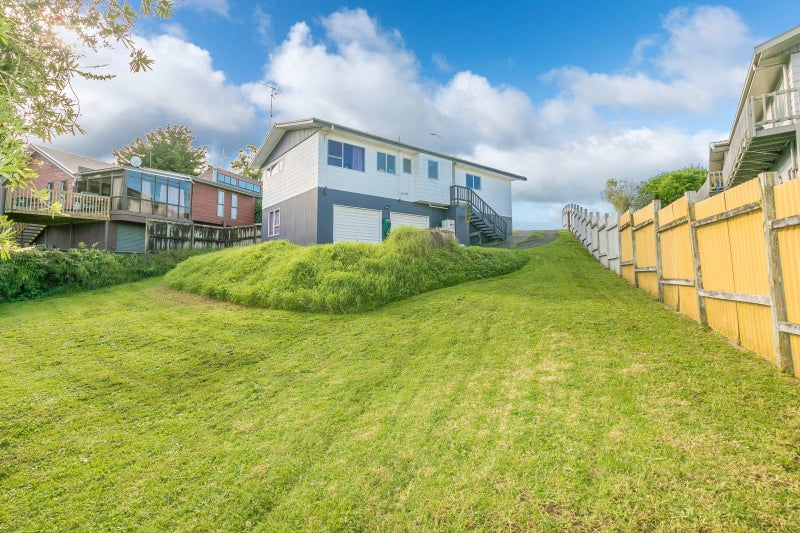 130 Dinsdale Road, Dinsdale, Hamilton - Carousel 1