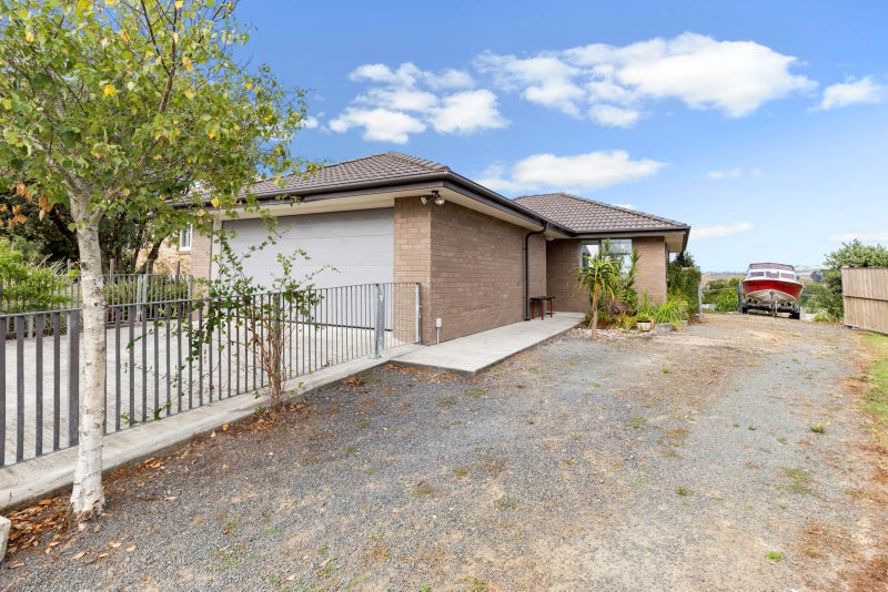 32 Te Puea Avenue, Meremere - Carousel 2