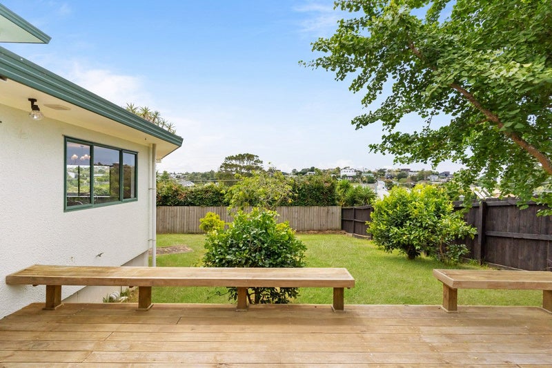4A Holiday Road, Stanmore Bay, Whangaparaoa - Carousel 2