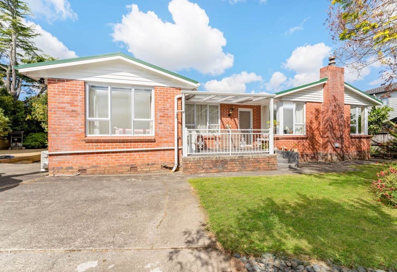 124 Edmonton Road, Te Atatu South, Auckland - Carousel 2