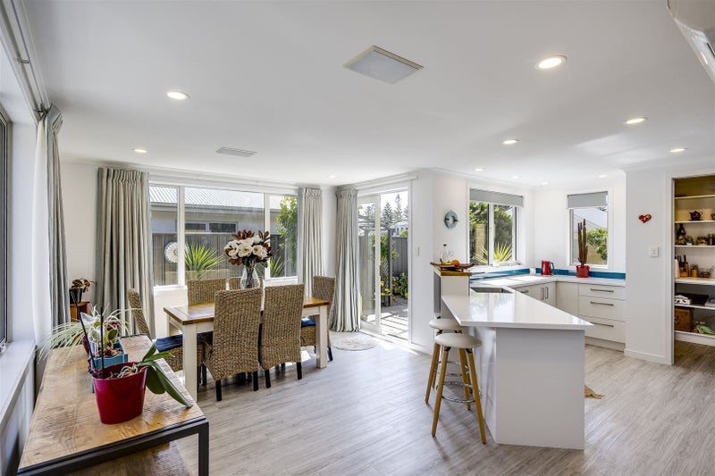 31 Aparima Place, Awatoto, Napier - Carousel 2