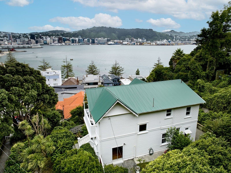 17 Grass Street, Oriental Bay, Wellington - Carousel 2