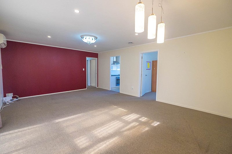 1/26 Tonar Street, Northcote, Auckland - Carousel 2