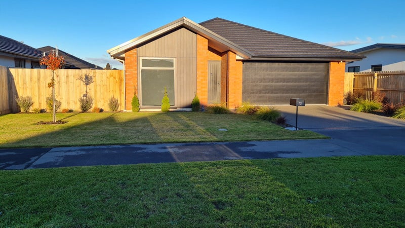 32 Blakes Road, Belfast, Christchurch - Carousel 1