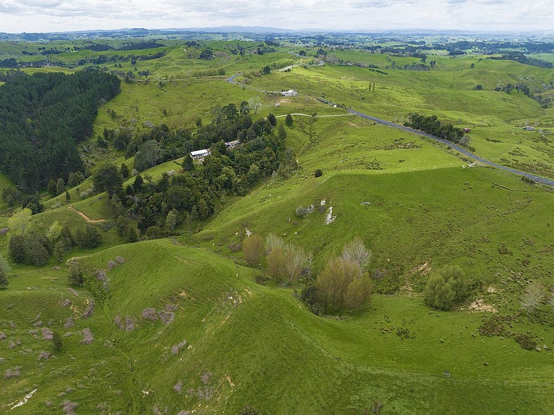 2760 State Highway 1, Whangarei - Carousel 1