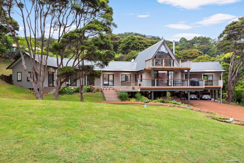 46 Upland Road, Huia, Auckland - Carousel 1
