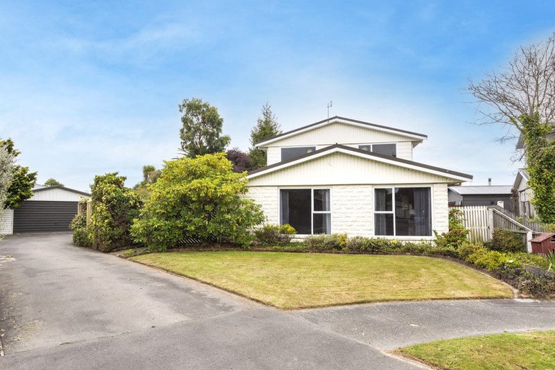 4 Sonia Place, Casebrook, Christchurch - Carousel 1
