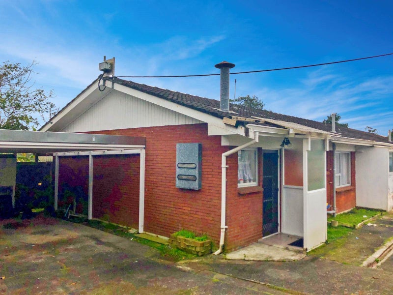 1/118 Lynwood Road, New Lynn, Auckland - Carousel 1