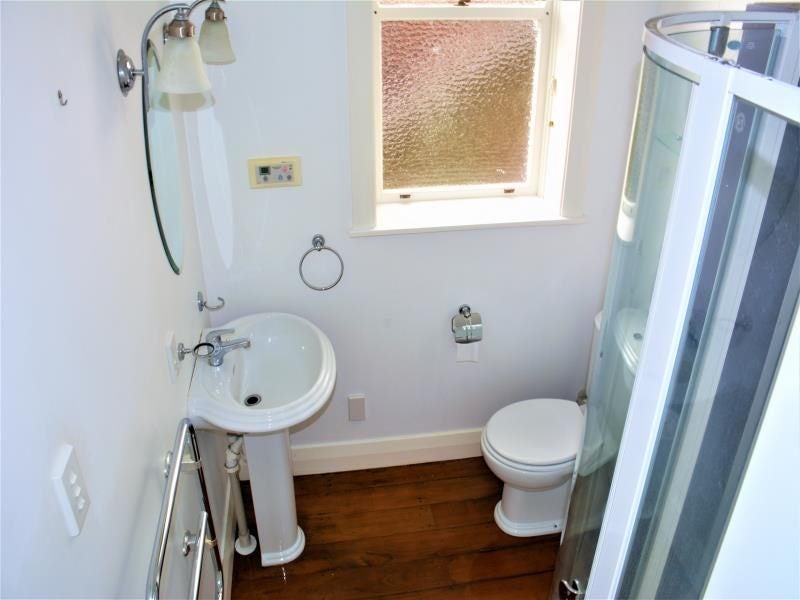 2/17 Oriental Terrace, Oriental Bay, Wellington - Carousel 11